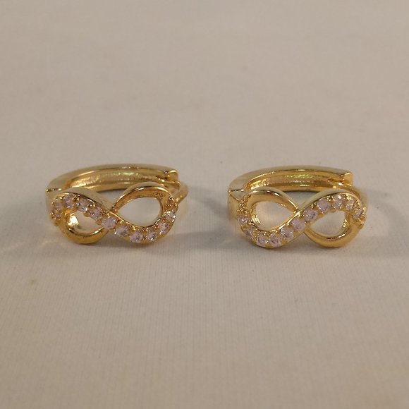 18K Yellow Gold Filled Infinity 8 Diamond Zircon Hoop Earrings 14mm Party Gift - Picture 2 of 5